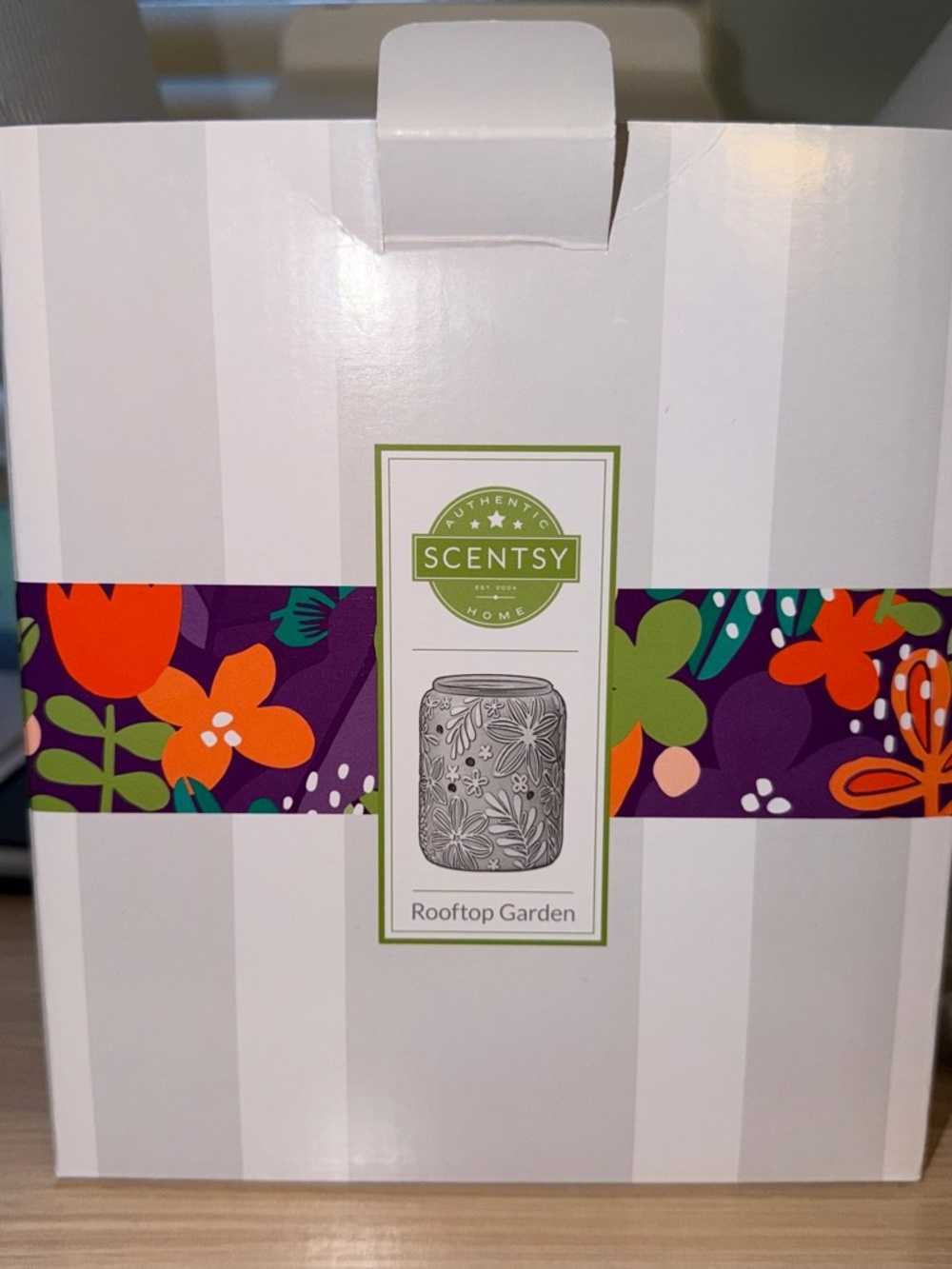 Scentsy Rooftop Garden Warmer